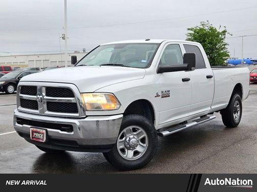 2018 RAM 2500 Tradesman Crew Cab 4x4 8' Box