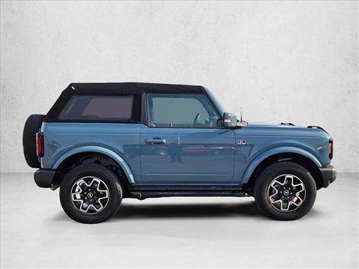 2022 Ford Bronco Outer Banks