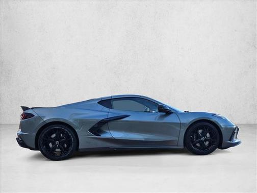 2022 Chevrolet Corvette Stingray w/2LT