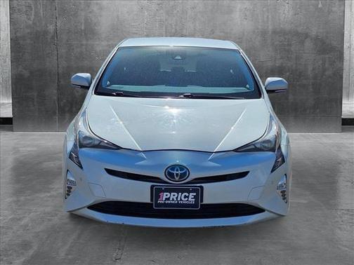 2017 Toyota Prius Four Touring