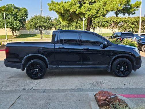 2017 Honda Ridgeline Black