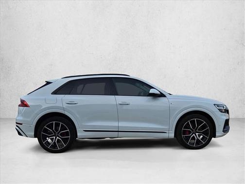 2020 Audi Q8 55 Premium Plus