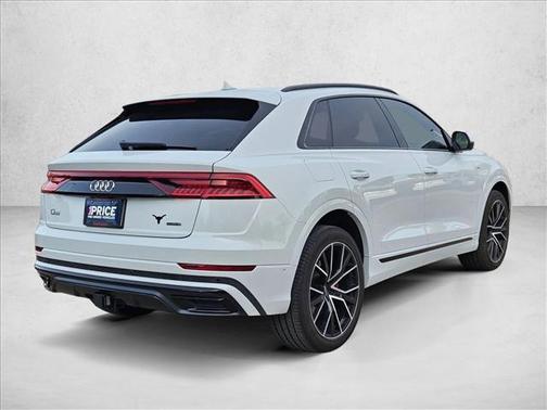 2020 Audi Q8 55 Premium Plus