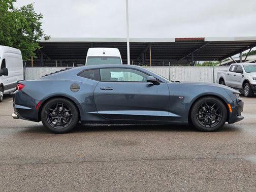 Shadow Gray Metallic 2020 Chevrolet Camaro 1LT