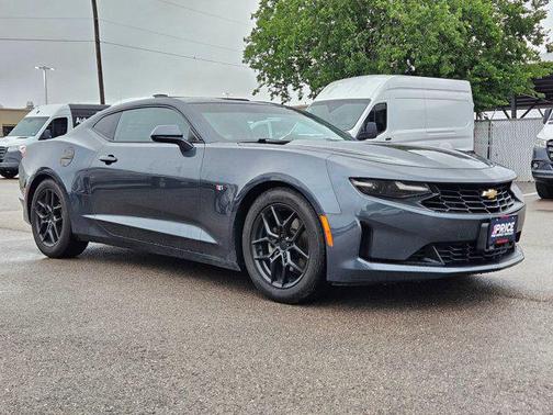 Shadow Gray Metallic 2020 Chevrolet Camaro 1LT