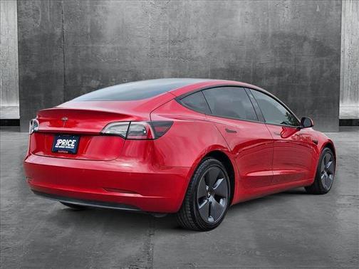 2022 Tesla Model 3 Standard Range