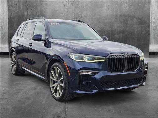 2020 BMW X7 M50i