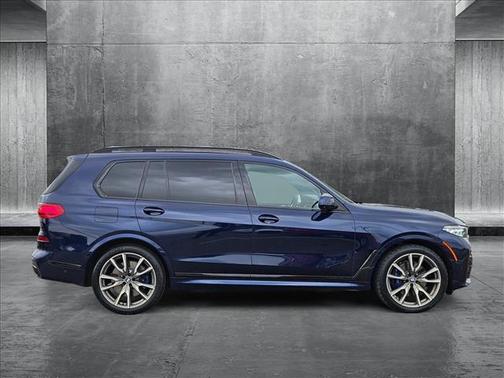 2020 BMW X7 M50i