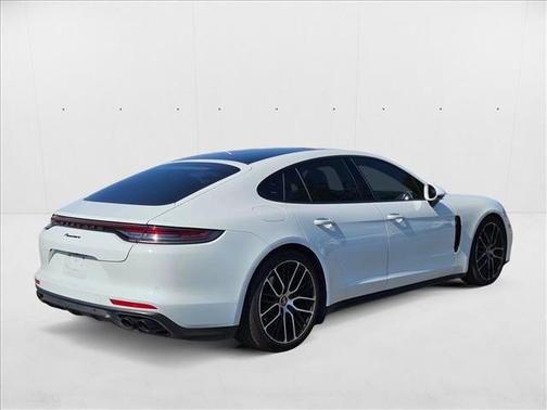2021 Porsche Panamera 4
