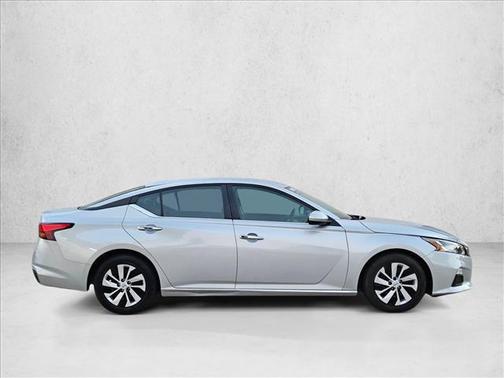 2020 Nissan Altima S FWD