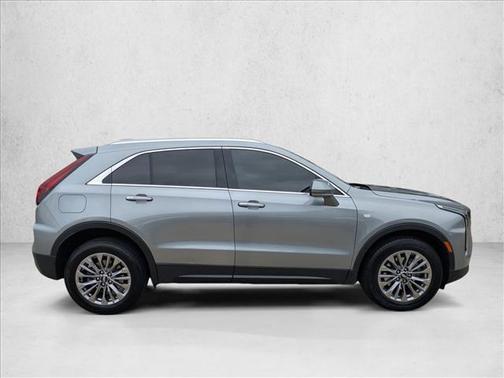 Argent Silver Metallic 2024 Cadillac XT4 Premium Luxury