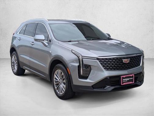 Argent Silver Metallic 2024 Cadillac XT4 Premium Luxury