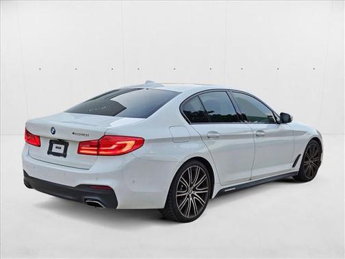 2019 BMW 540 540i