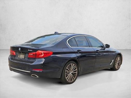 2019 BMW 540 540i