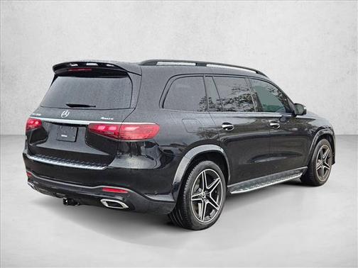 2025 Mercedes-Benz GLS 450 4MATIC