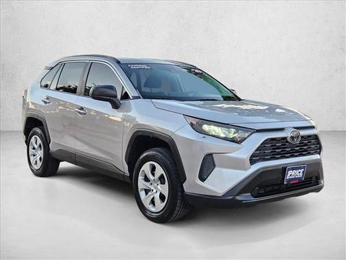 2020 Toyota RAV4 LE