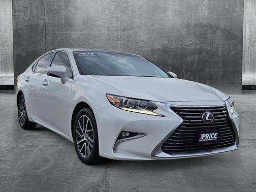 2017 Lexus ES 350 Base