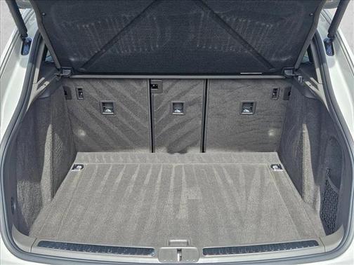 2023 Porsche Macan S