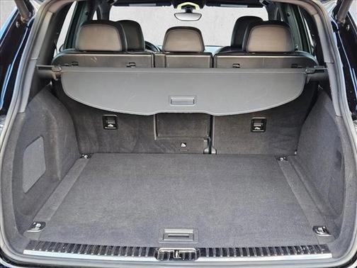 2017 Porsche Cayenne Platinum Edition