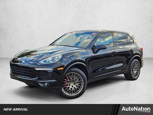 2017 Porsche Cayenne Platinum Edition
