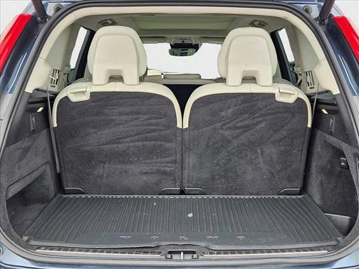 2018 Volvo XC90 Hybrid T8 Inscription