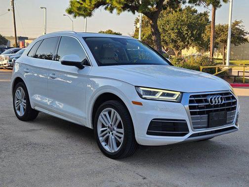 2019 Audi Q5 2.0T Premium Plus