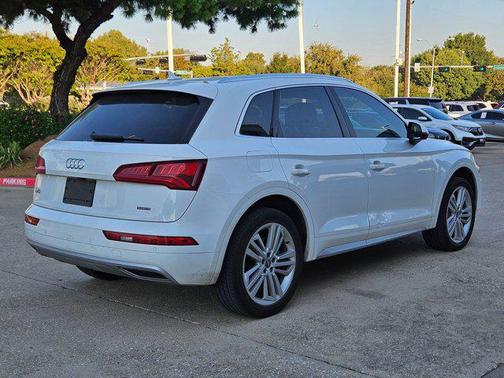 2019 Audi Q5 2.0T Premium Plus