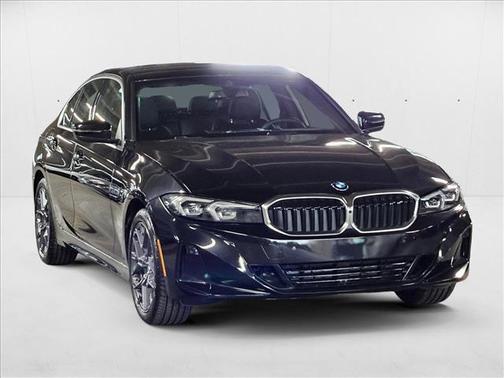 2025 BMW 330 i