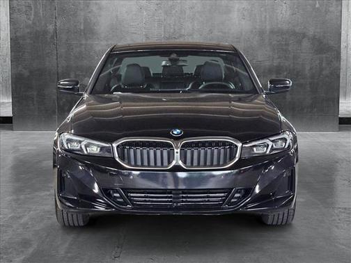 2025 BMW 330 i