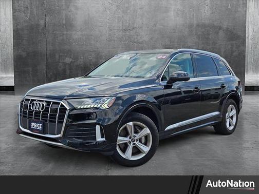 2024 Audi Q7 45 Premium Plus