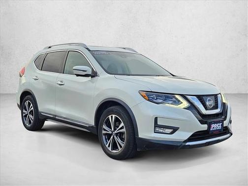 2017 Nissan Rogue SL