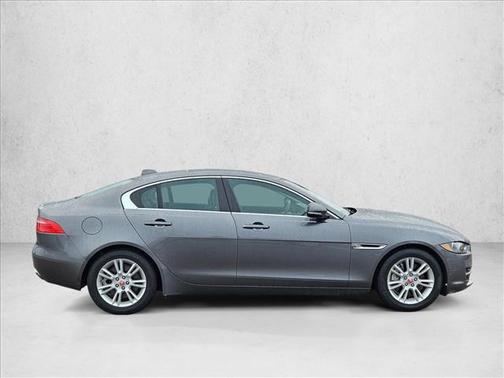 2019 Jaguar XE 25t Premium