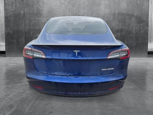 2020 Tesla Model 3 Performance
