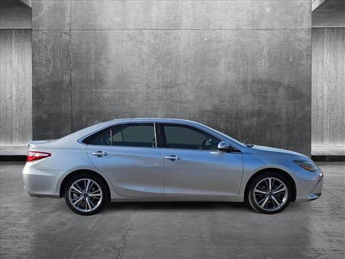 2015 Toyota Camry XSE