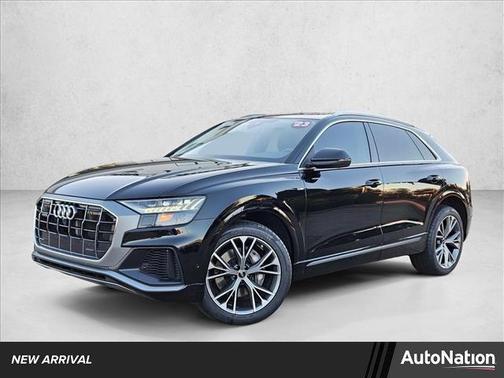 2023 Audi Q8 55 Premium Plus