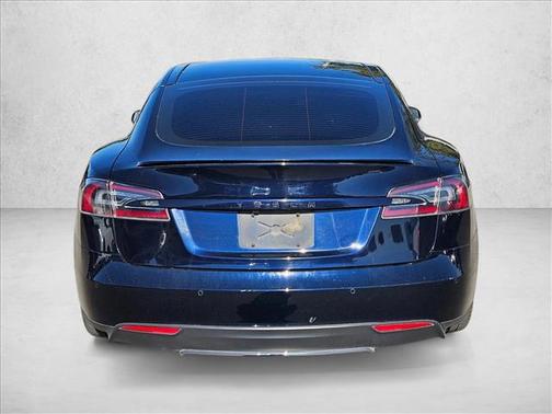 2015 Tesla Model S 85D