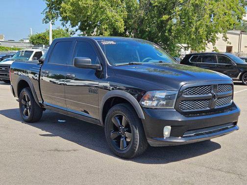 2016 RAM 1500 Tradesman/Express