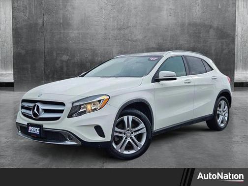2017 Mercedes-Benz GLA 250 Base
