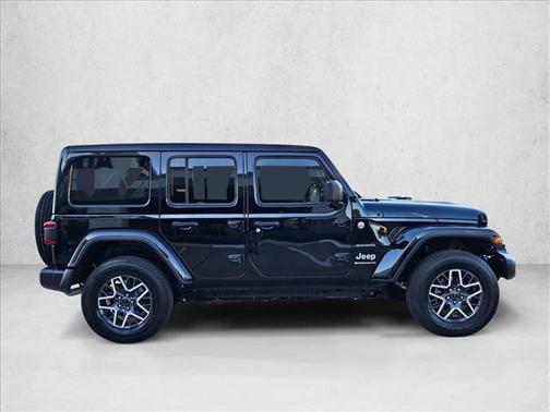 2024 Jeep Wrangler 4-Door Sahara 4x4