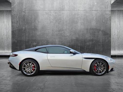 2017 Aston Martin DB11 Coupe