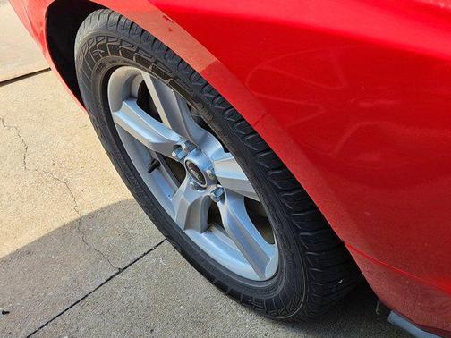 2016 Ford Mustang V6