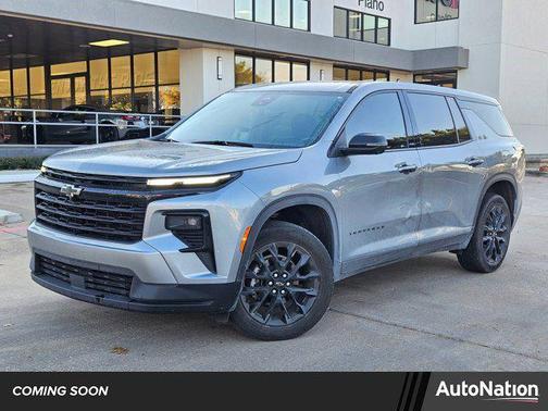 2024 Chevrolet Traverse LS