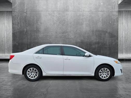 2013 Toyota Camry LE