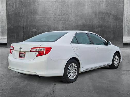 2013 Toyota Camry LE