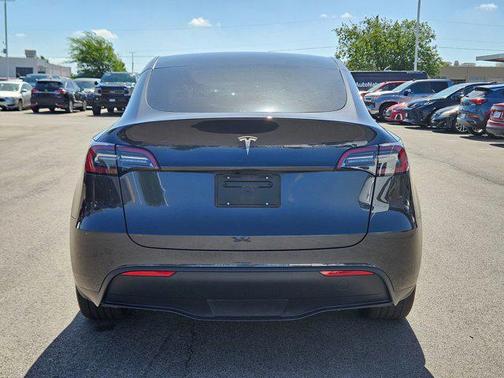 2024 Tesla Model Y Long Range Dual Motor All-Wheel Drive