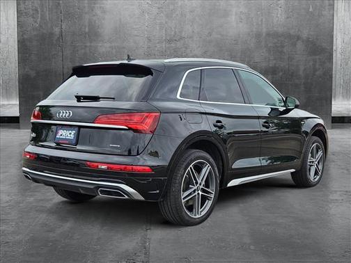 2022 Audi Q5 55 S line Premium