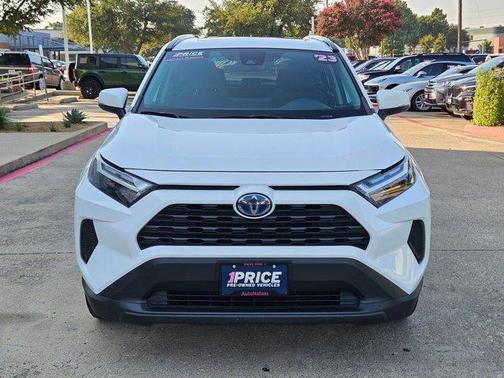 2023 Toyota RAV4 Hybrid XLE