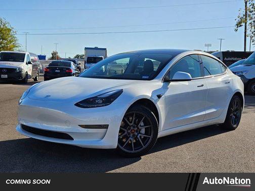 2022 Tesla Model 3 Long Range