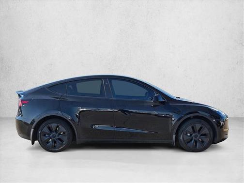 2024 Tesla Model Y Long Range Dual Motor All-Wheel Drive