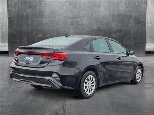 2024 Kia Forte LX